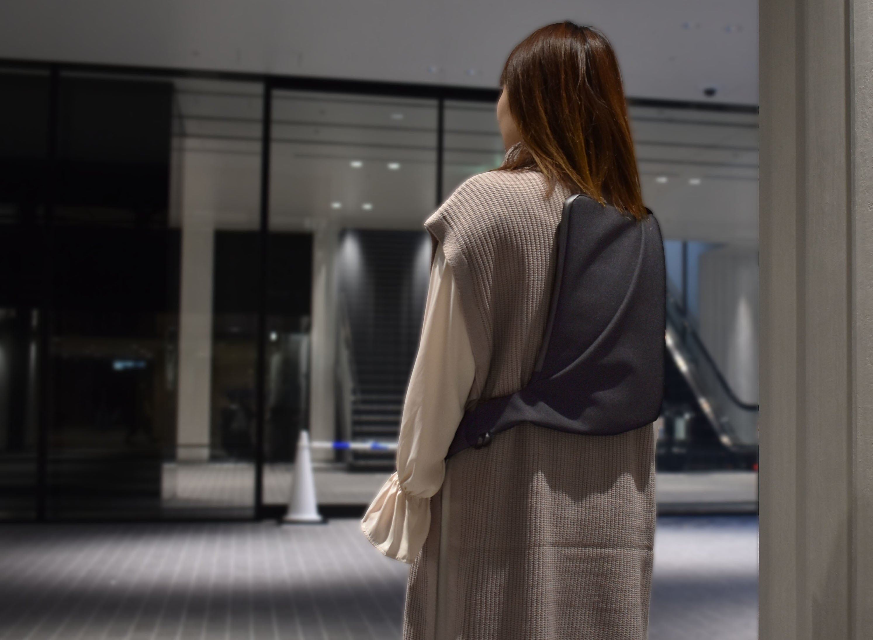 バッグ背面（ブラック）