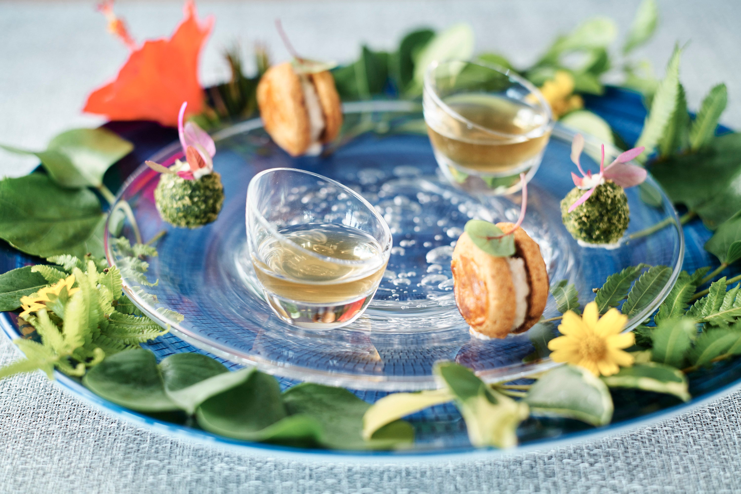 奄美産の黒糖サブレと島豚のリエット