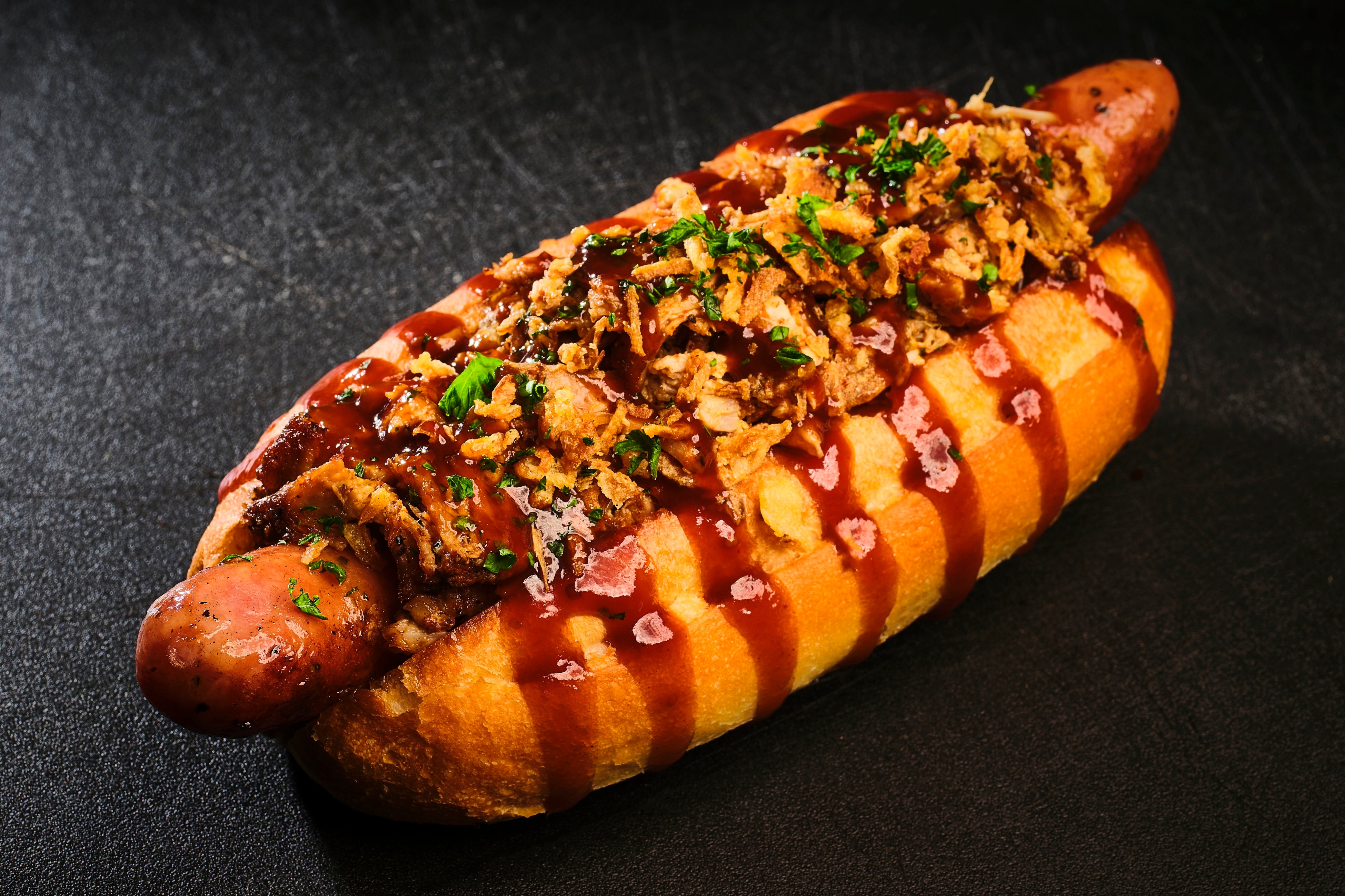 渋谷BEAM前にホットドッグ専門キッチンカー「BABY HOTDOG」がグランドオープン 渋谷BEAM前にホットドッグ専門キッチンカー「BABY HOTDOG」がグランドオープン