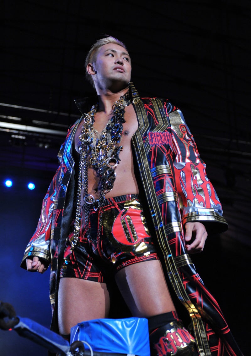 １.オカダ・カズチカ選手コスチューム