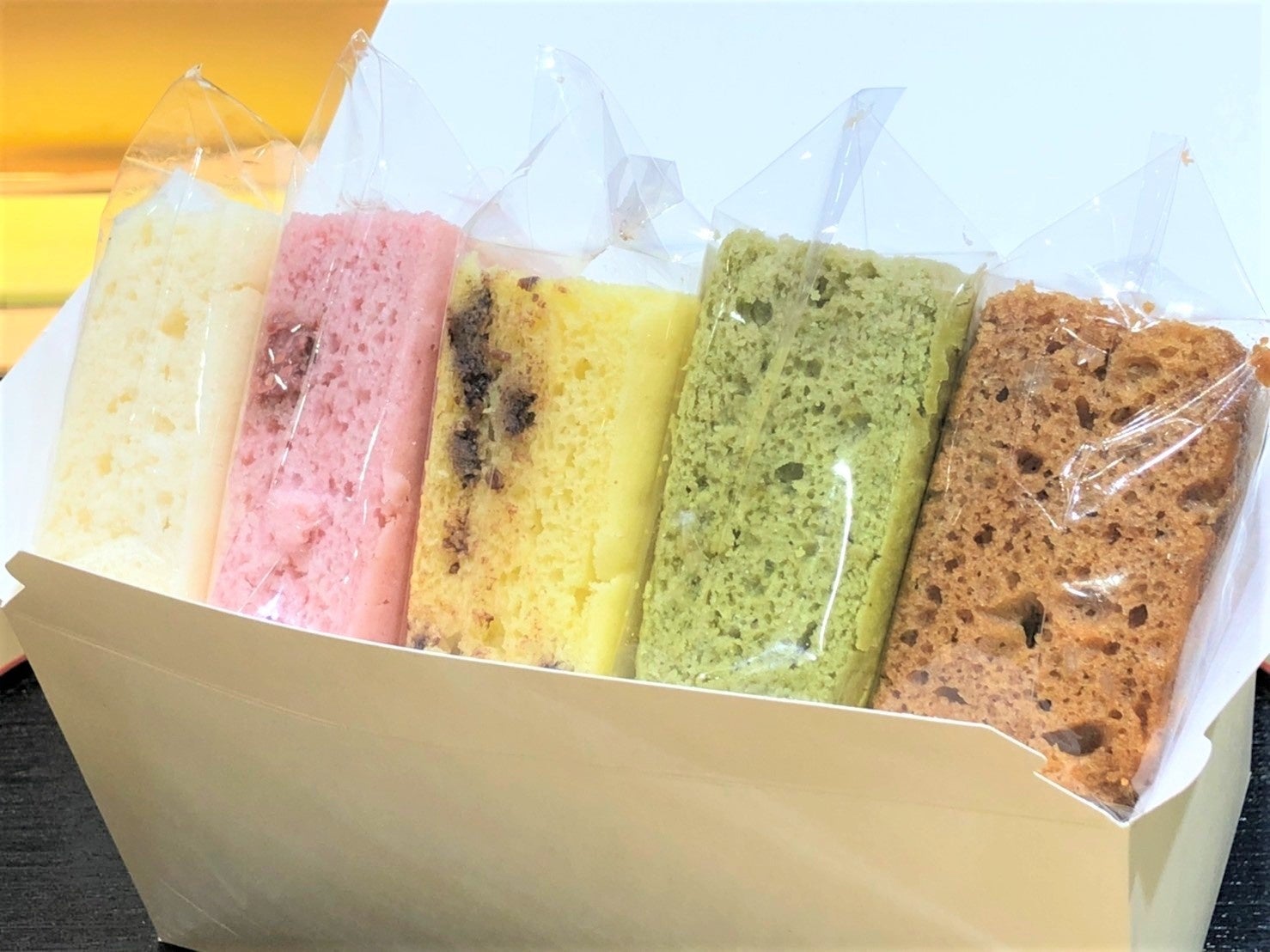 秋は 華やかに 和 を楽しもう 15種類のラインアップで 味も彩りも豊かな お米の蒸しパン イートアンドhdのプレスリリース