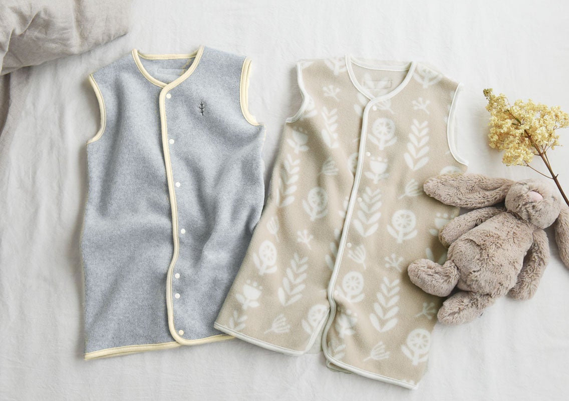 2つの新色。左：グレー×ベージュ、右：kukkaベージュ×ホワイト