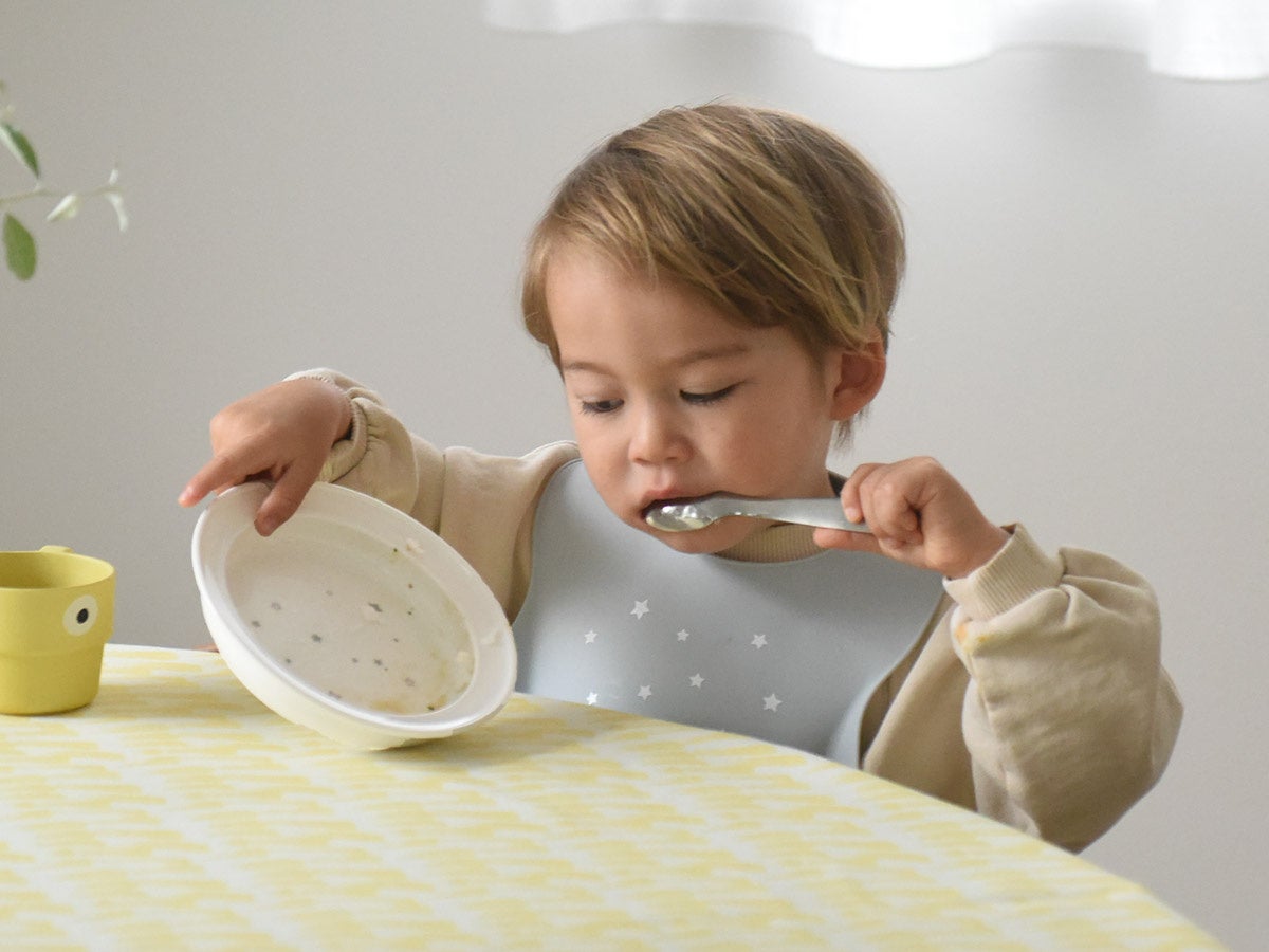 食べ進めると、お皿の底から星マークが出現