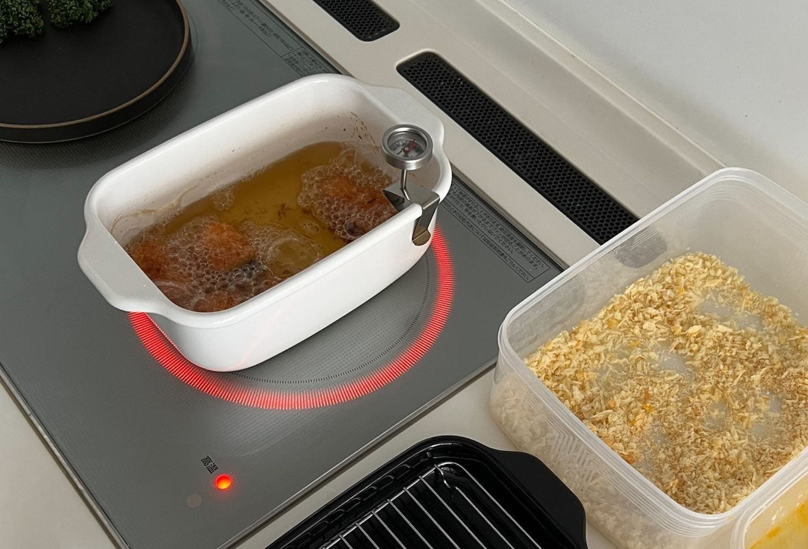 様々な熱源に対応する琺瑯素材