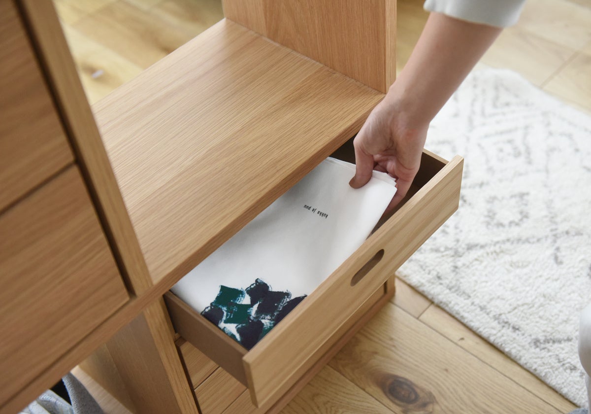 収納にも場所を取らない