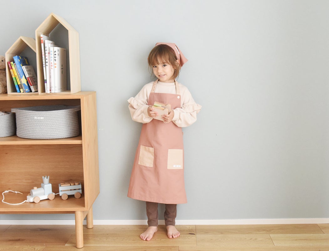 甘さ控えめのくすみピンク