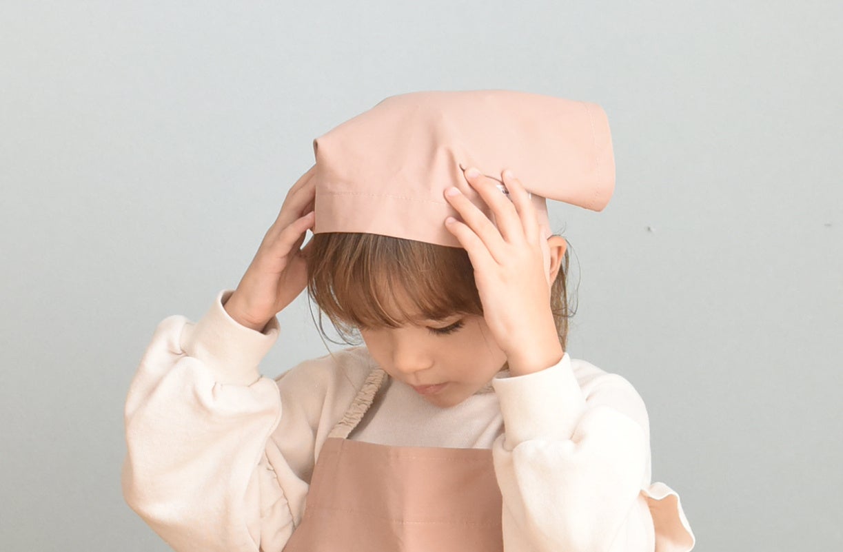 子どもが自分で着やすいデザインに