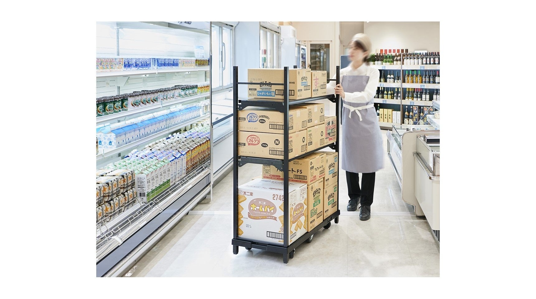 売り場の雰囲気を損なわないデザインで、商品陳列から在庫管理、品出し、備品管理まで1台4役で使用できる多目的カート「Shelfer(シェルファー)」を発売