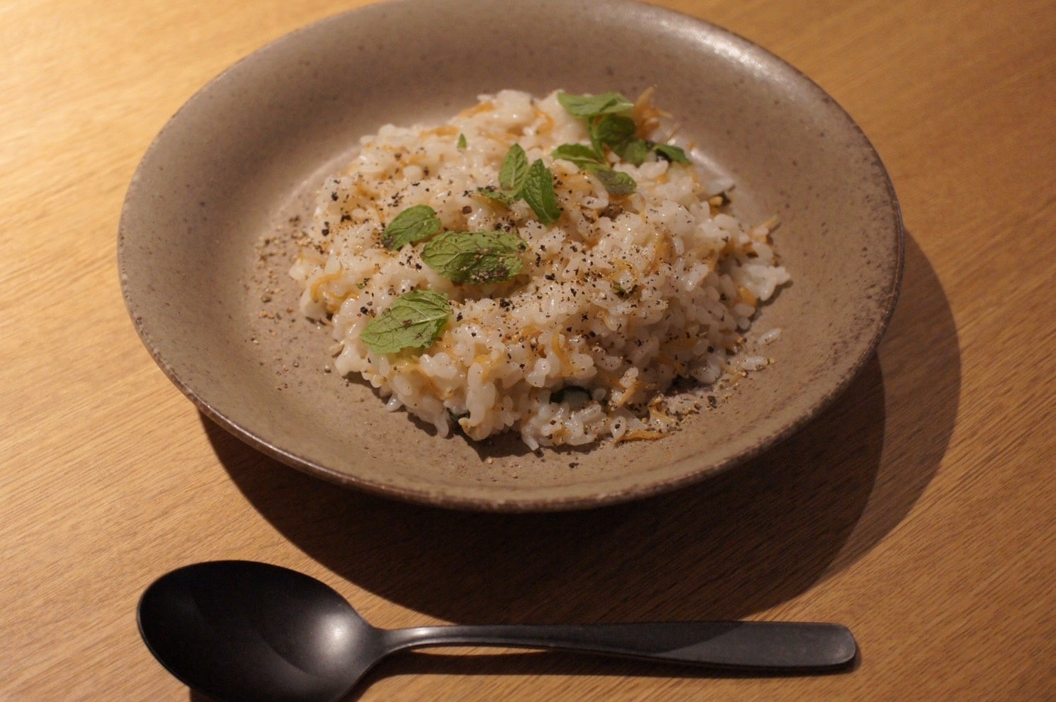 【BARメニュー】ちりめん山椒とミントのパルメザンリゾット