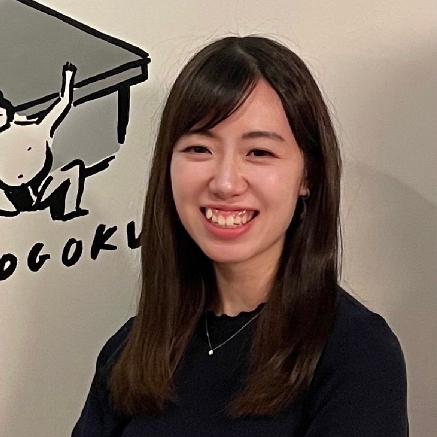青山 奈津美氏