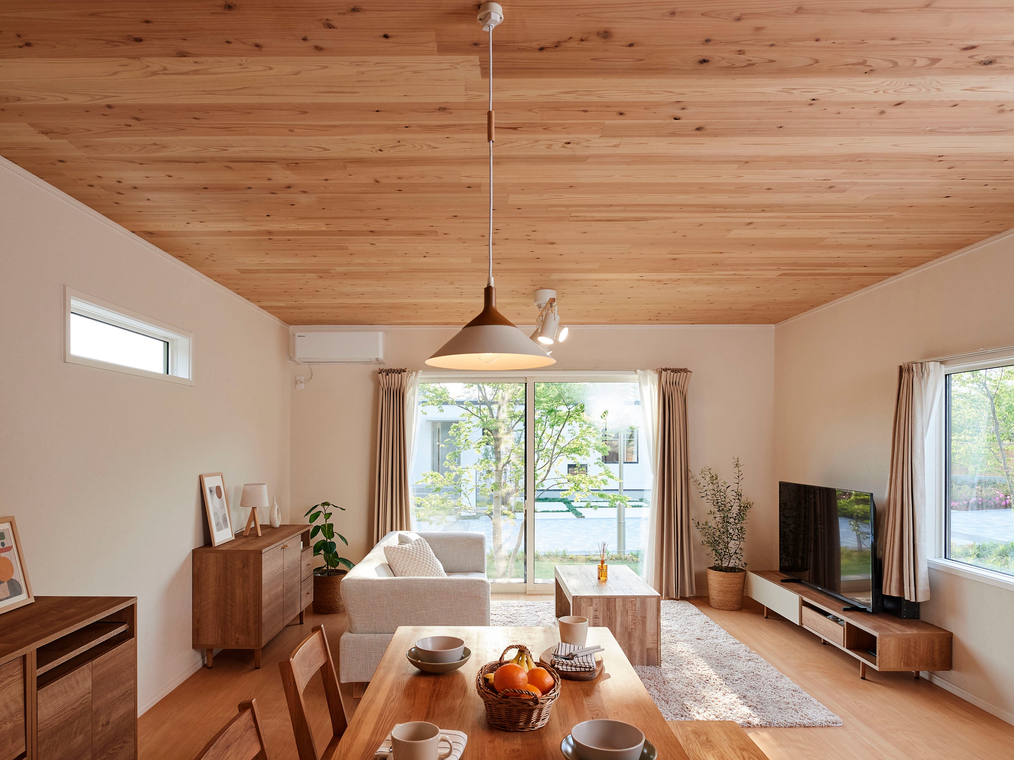 「ウッドデザイン賞2022」農林水産大臣賞「MOKUWELL HOUSE」（MEC Industry株式会社）