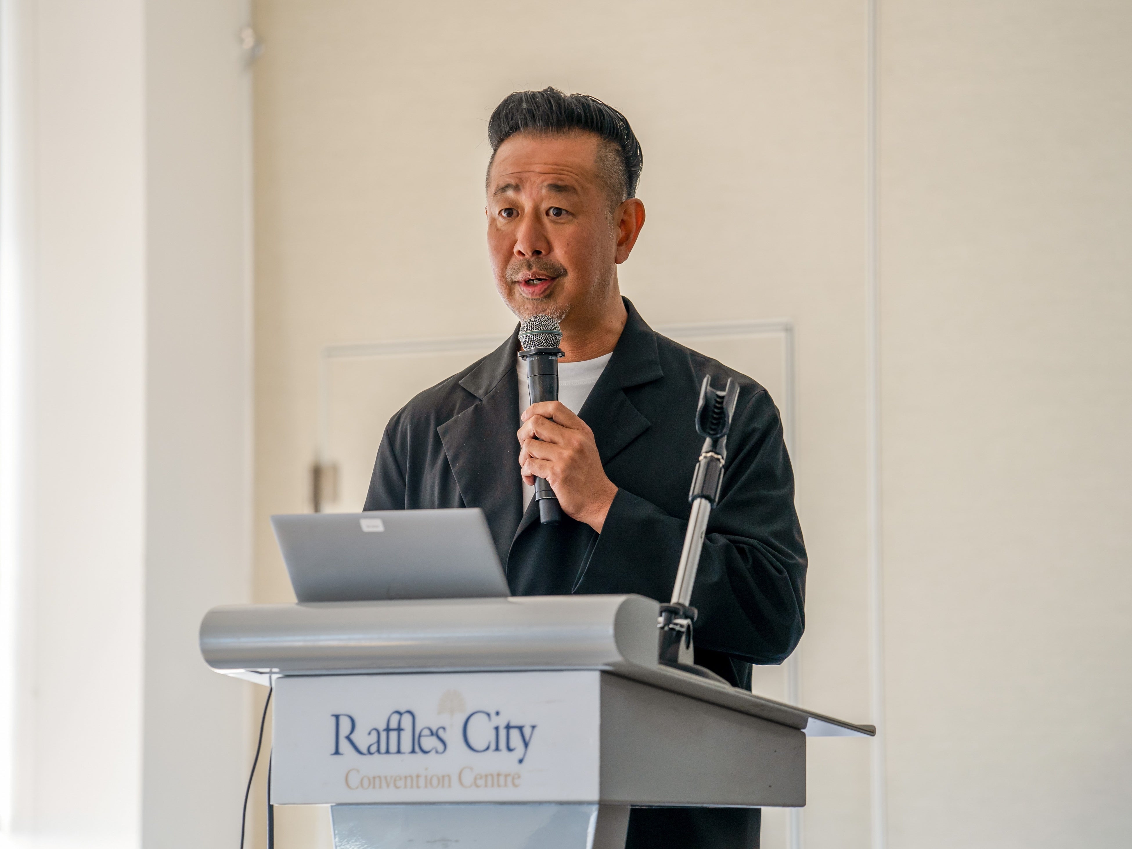 VMS代表 堀田健一郎