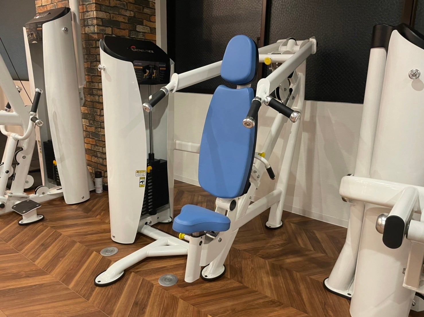 ショルダー＆チェストプレス