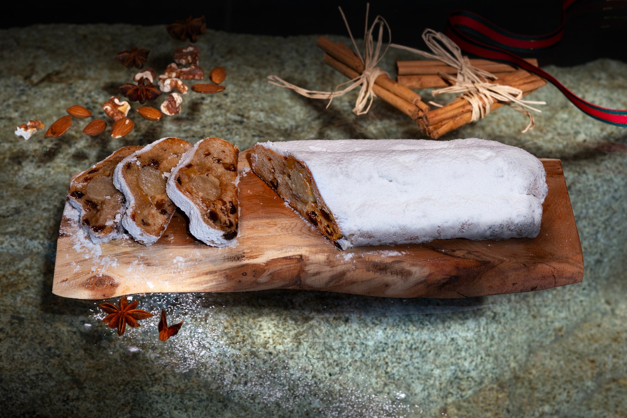 シュトーレン（20cm）￥4,104