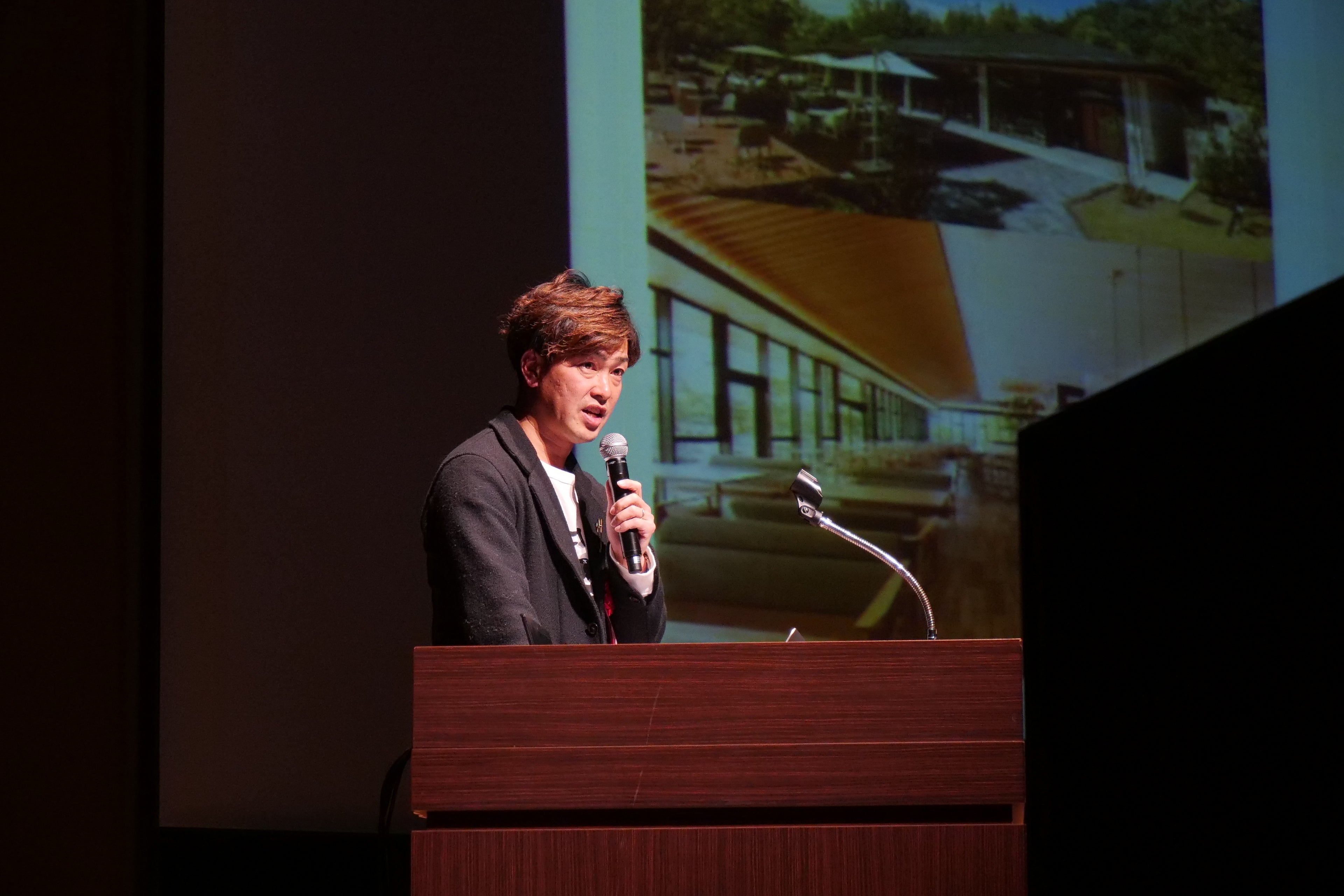 株式会社nadeshico　細川氏