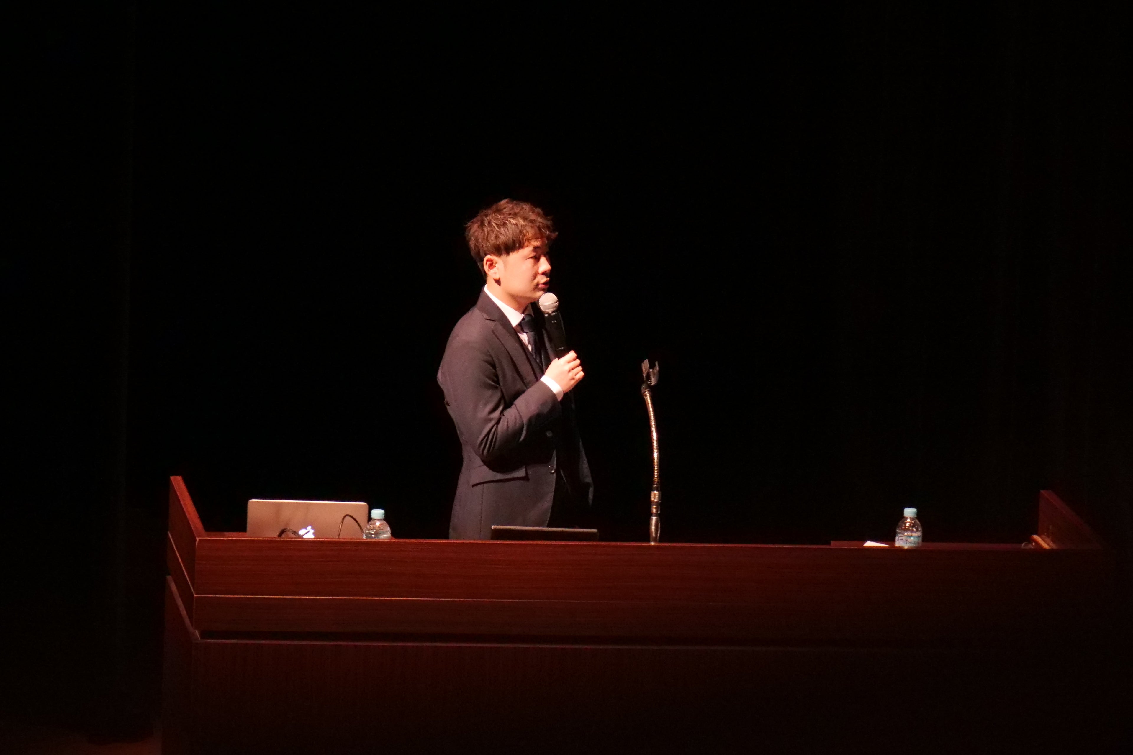 経営企画室　ディレクター　金山