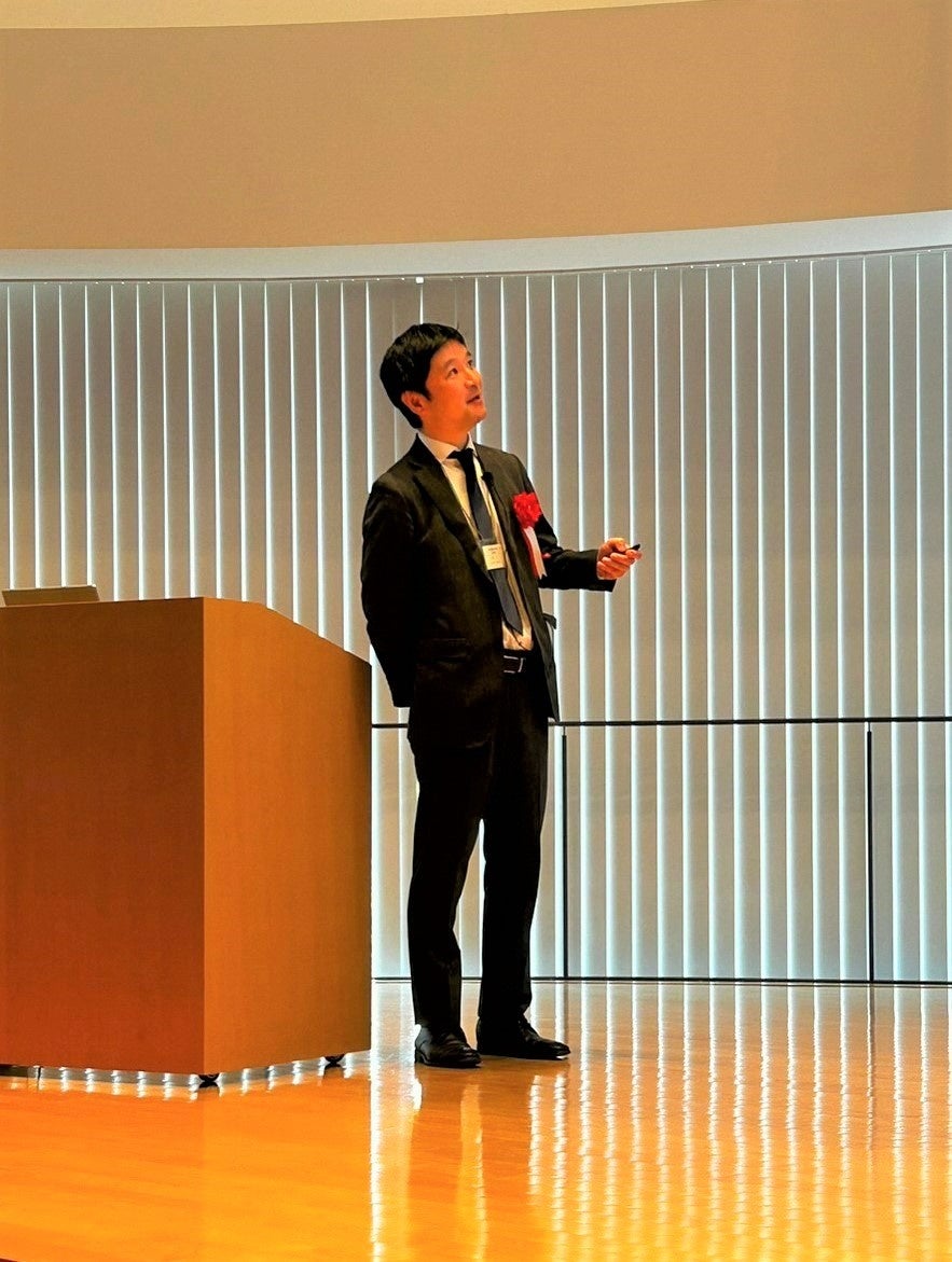 日本レオロジー学会第50回記念年会（2023年5月11日）での受賞講演の様子