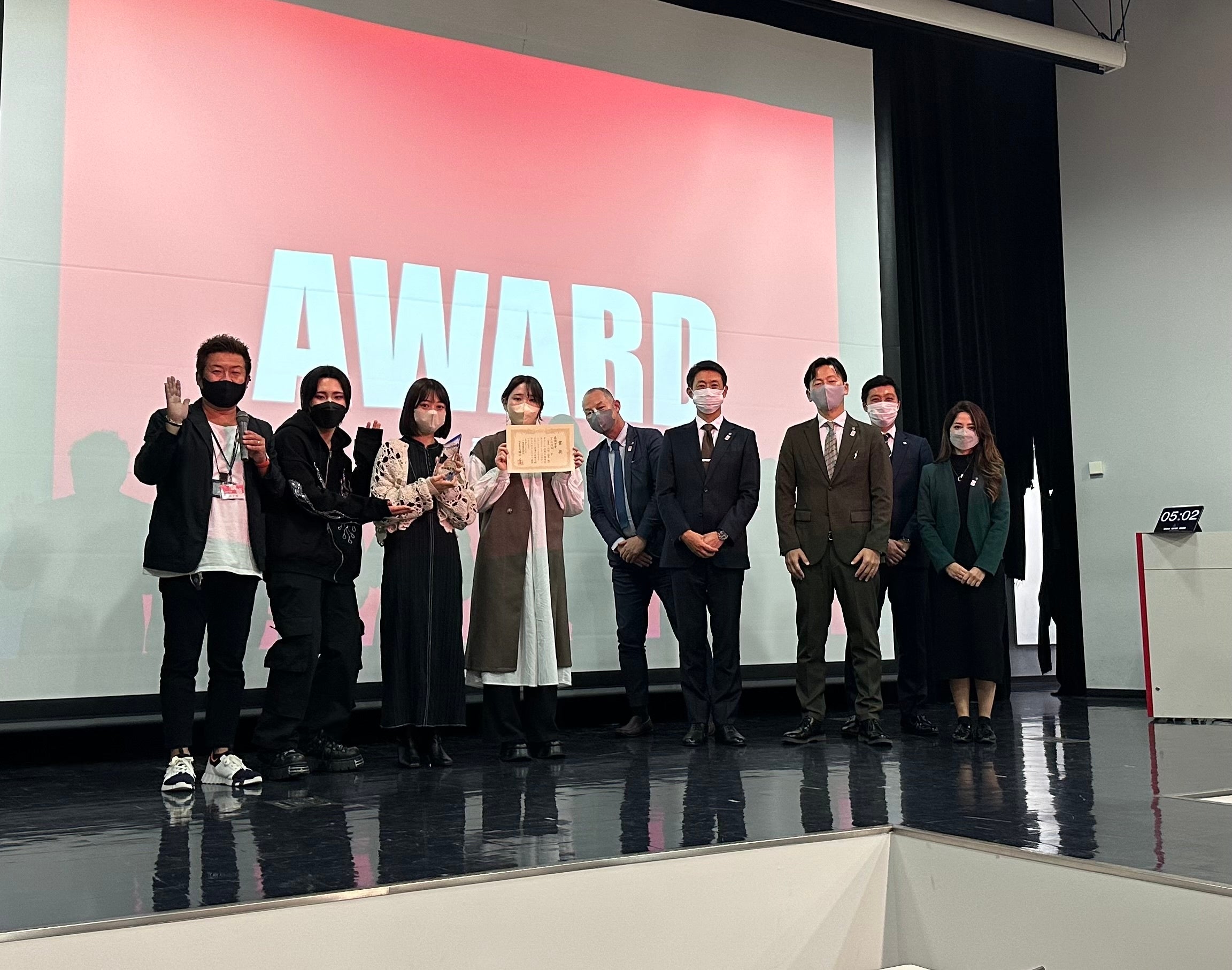 新卒採用広告・クリエイティブデザインコンテスト2022最終発表会の様子