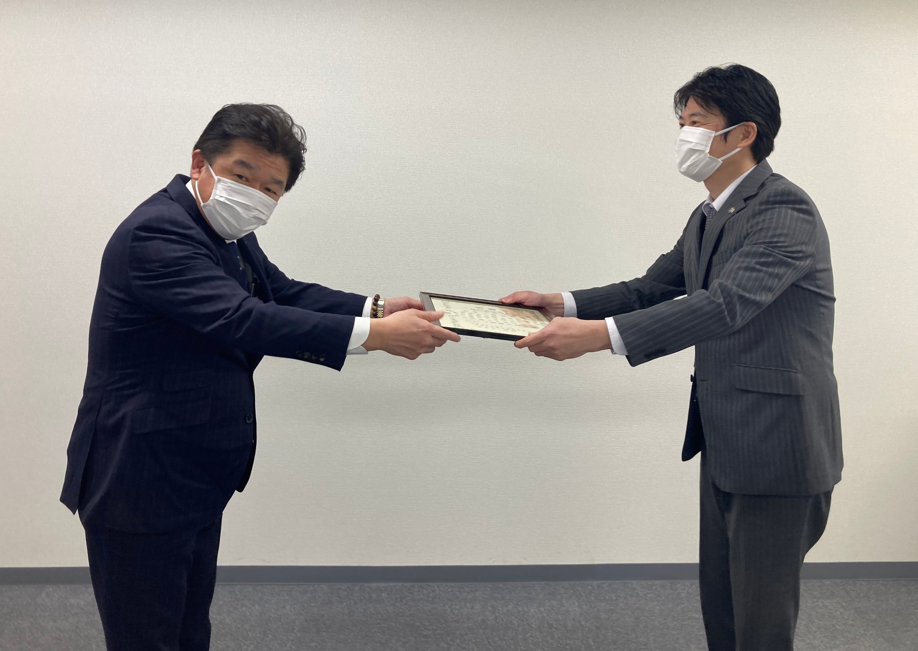 一建設仙台中央営業所にて実施した感謝状授与式