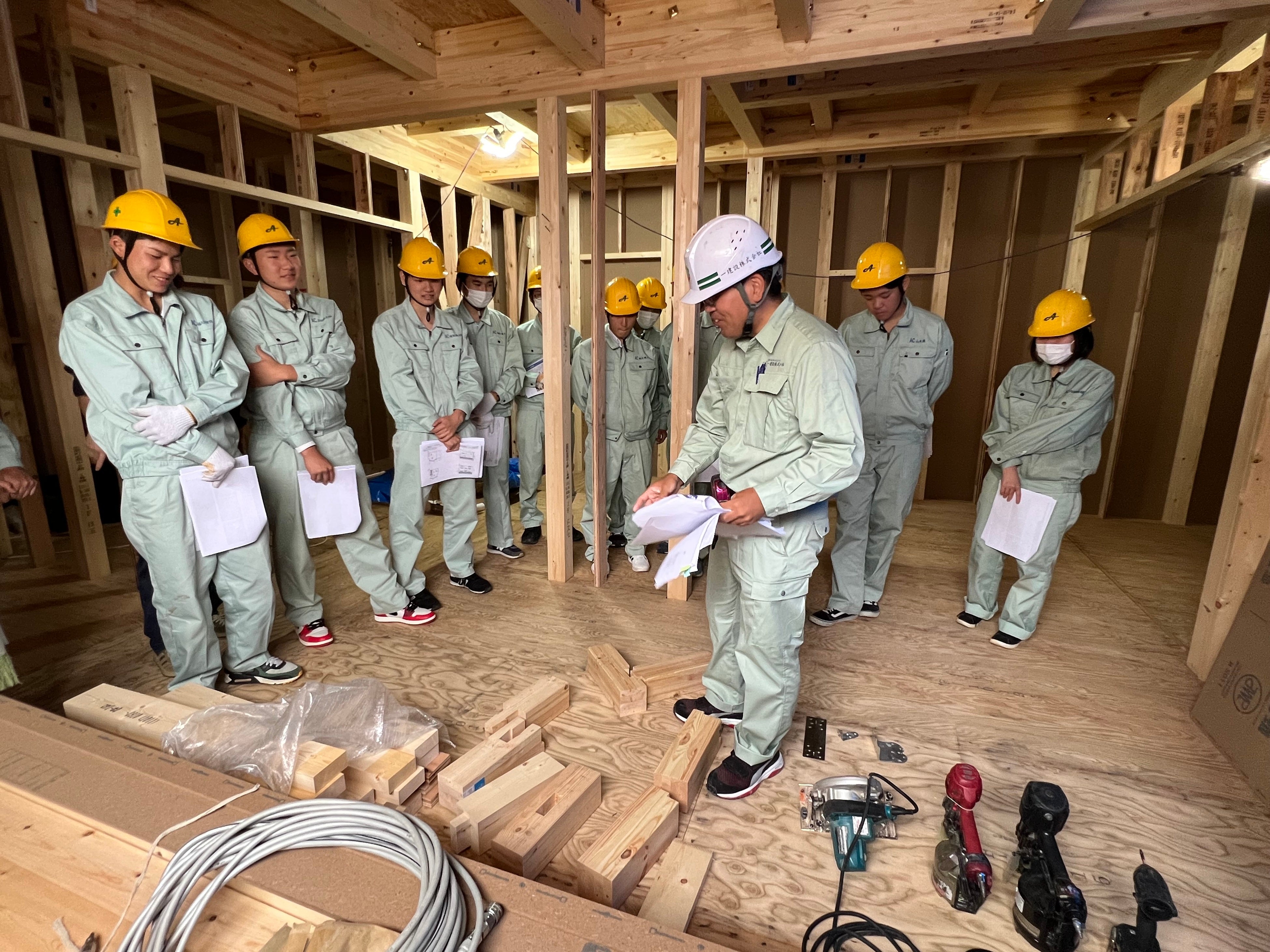 建築現場見学会の様子