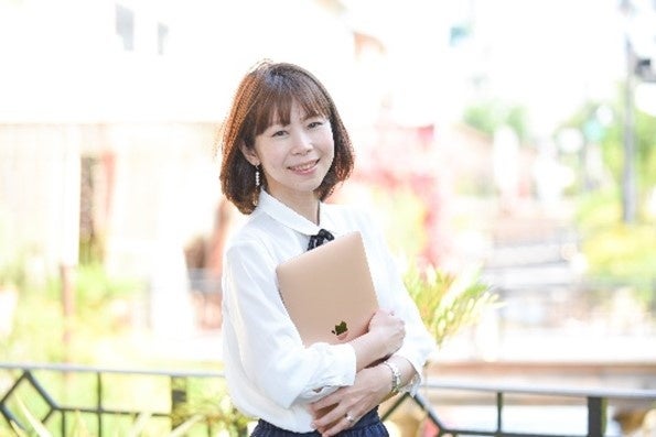 ママクリエイターラボ：代表　榊原杏奈