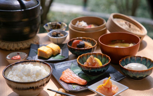 和朝食 泉都の朝