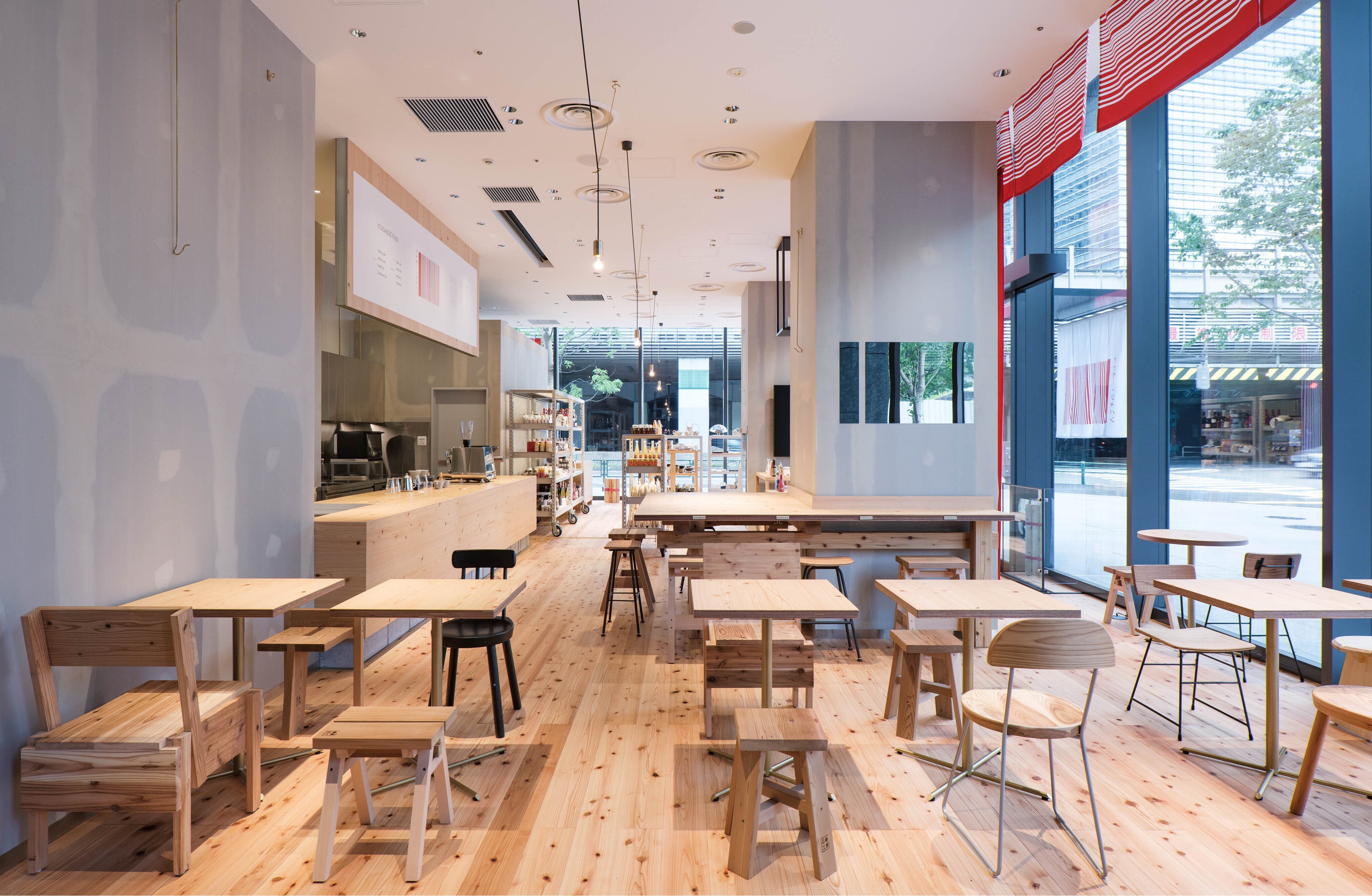 KITASANDO Kissa内観