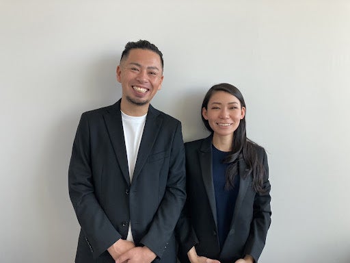 （写真左より、TAKA様、太田智美様）