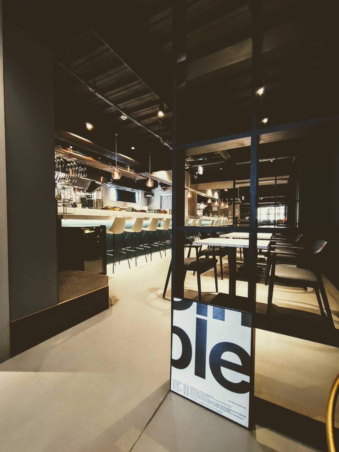 byGINGERは三条西洞院すぐ