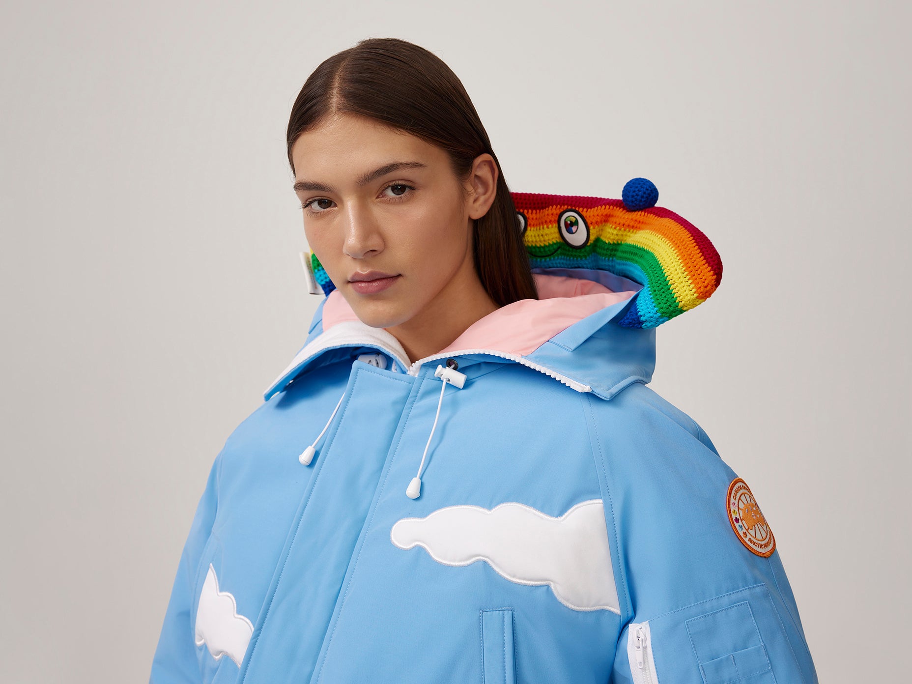 ＜Rainbow Smiles Hood Trim＞Rainbow