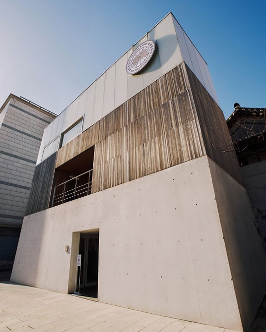 カナダグース、ソウルで没入型ショーケース開催。ヘリテージとモダンが息づく空間で、豪華ゲストと特別な一夜 カナダグース、ソウルで没入型ショーケース開催。ヘリテージとモダンが息づく空間で、豪華ゲストと特別な一夜