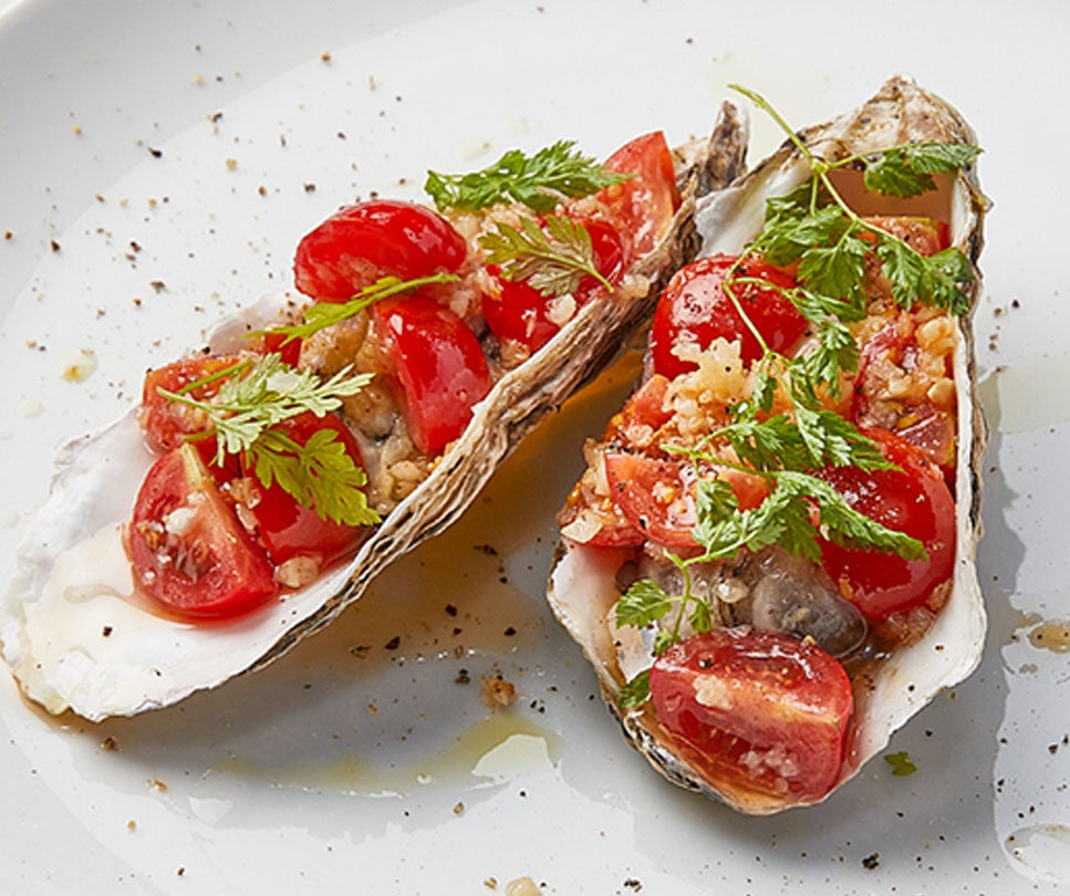 牡蠣のトマトガーリックバター