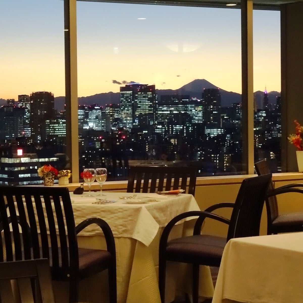 天気の良い日には客席から富士山も
