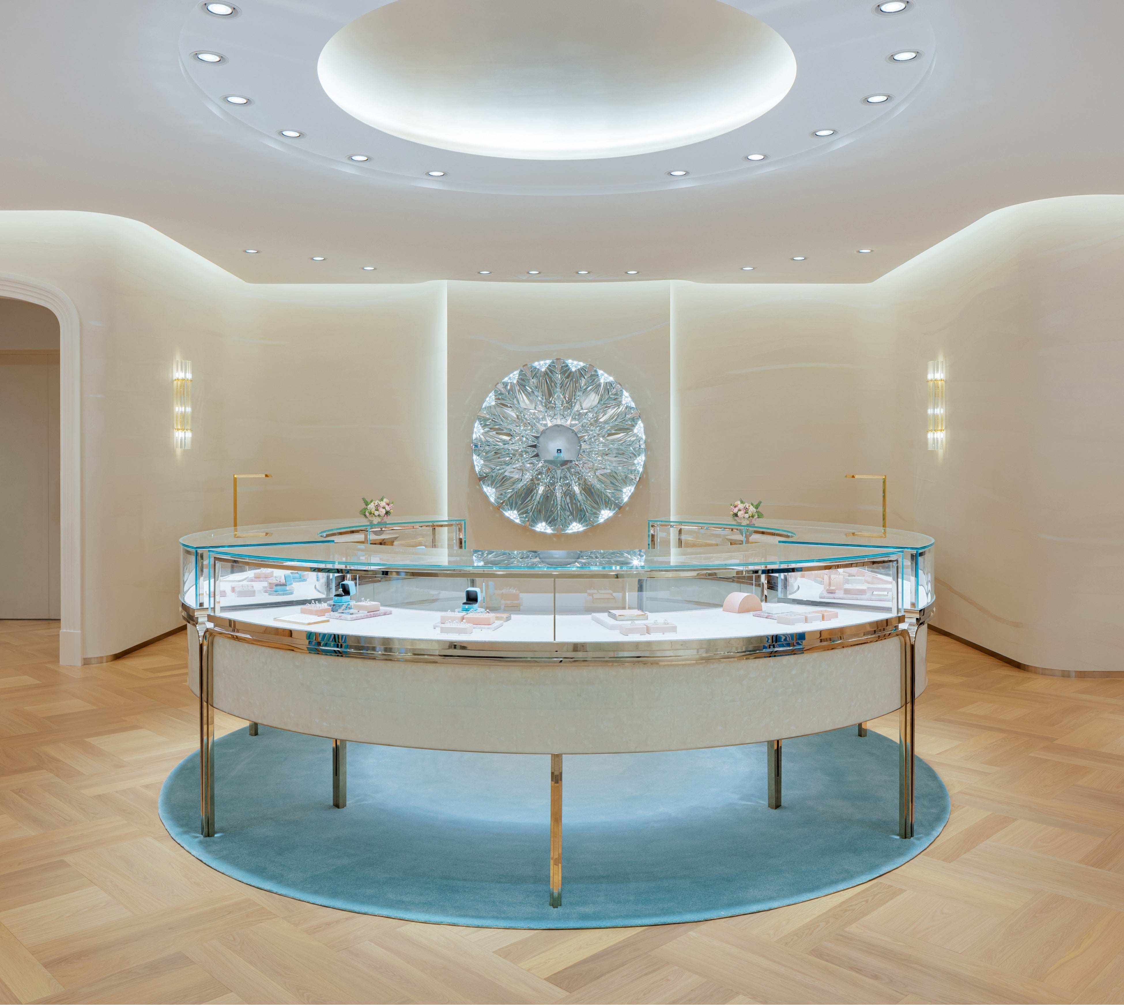 ティファニー梅田阪急店5階