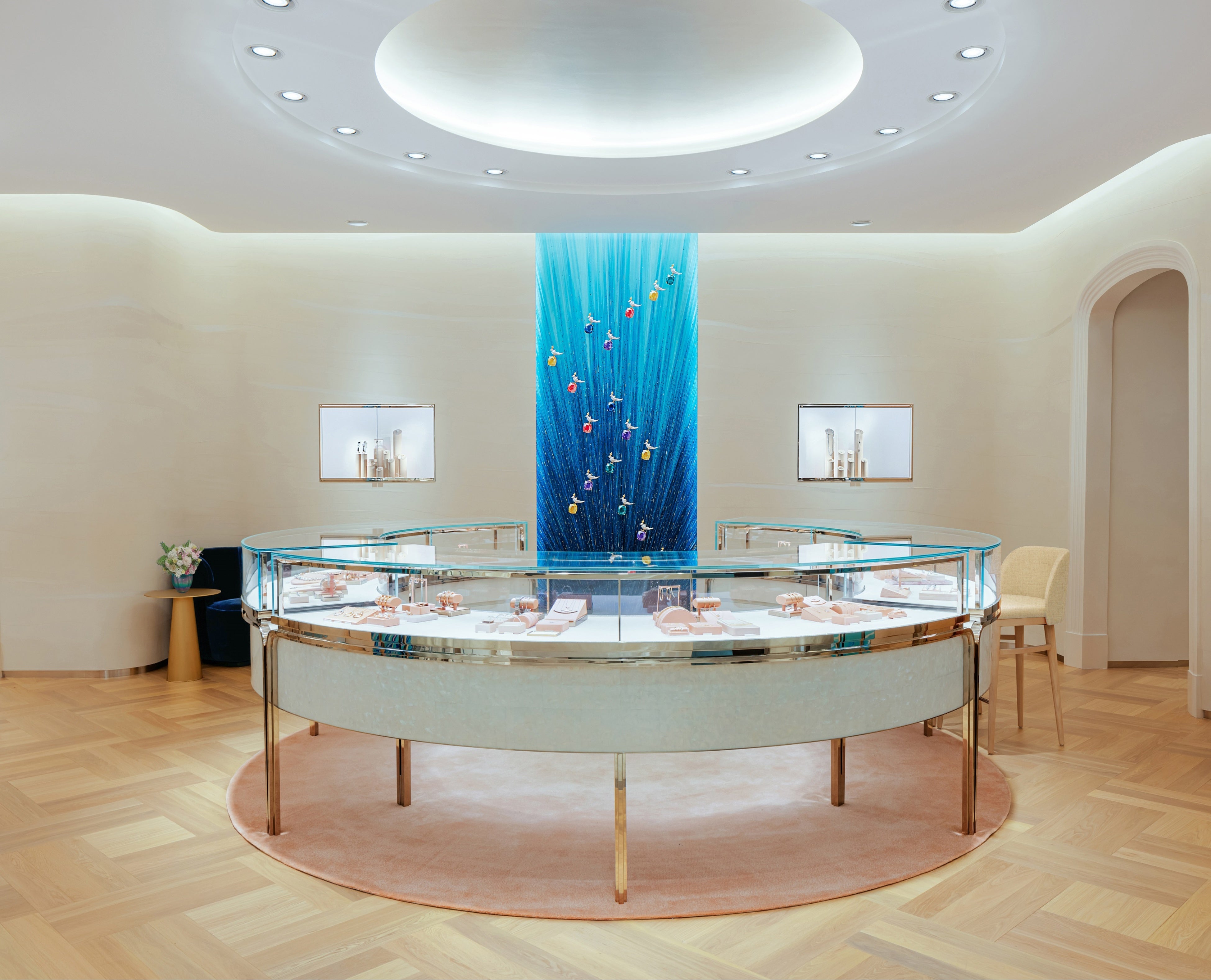 ティファニー梅田阪急店5階