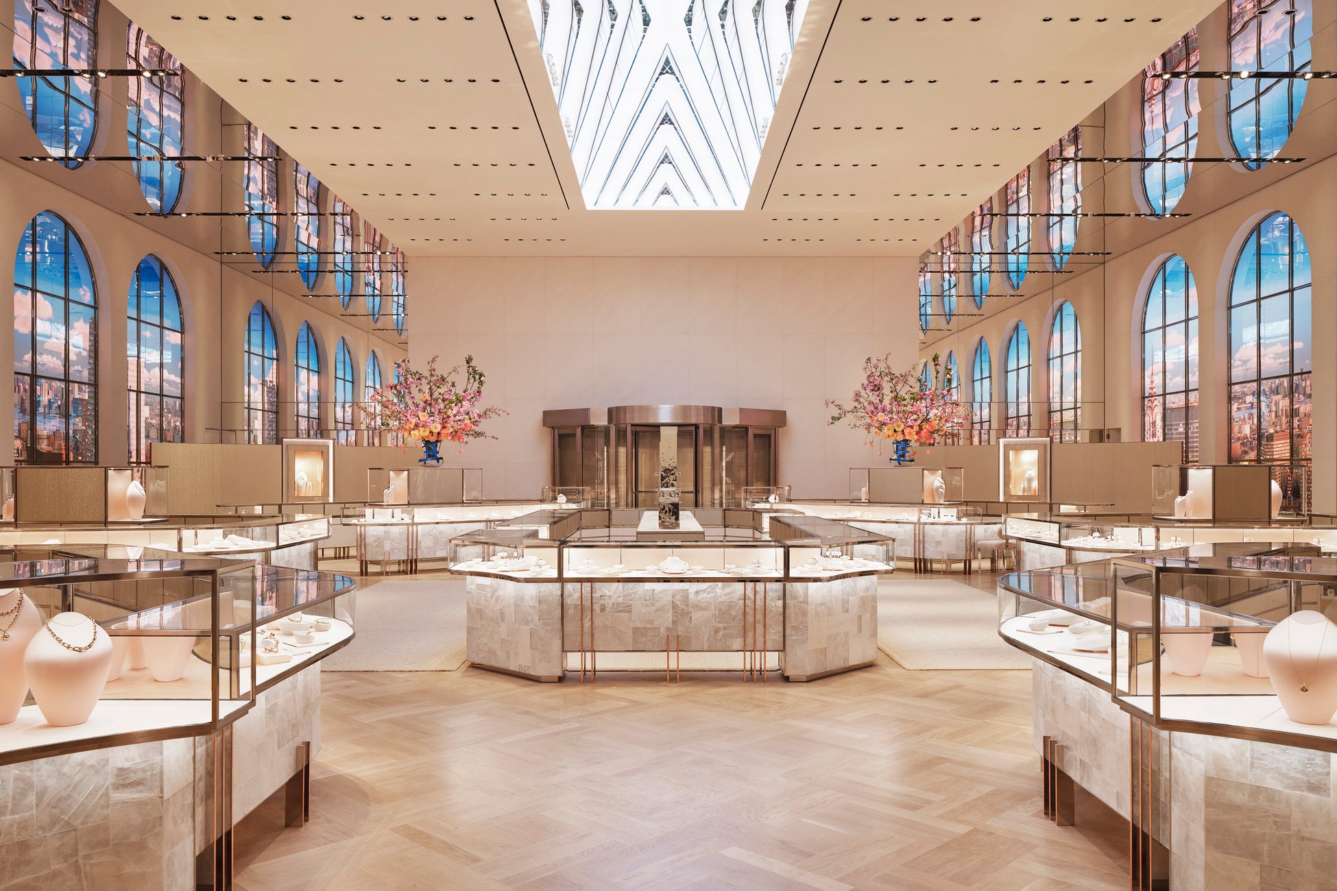 メインフロア Courtesy of Tiffany & Co.