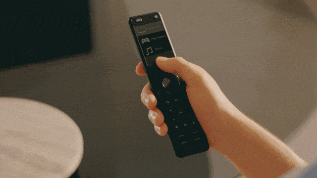 リモコンの山から解放！！！ 家中のリモコンがこれ一台に スマホと連動