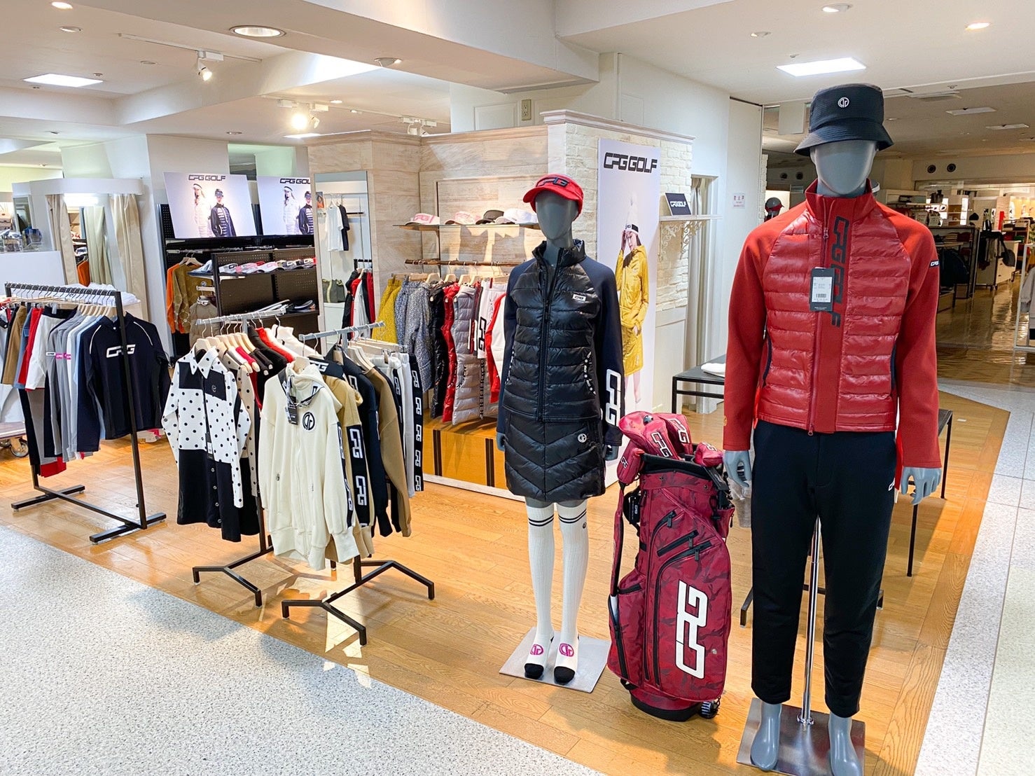 新作の2022 Autumn & Winter Collectionがラインナップ！