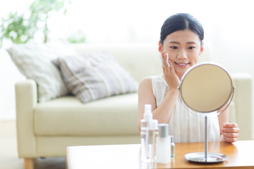 【小学館JS研究所】女子小学生の「スキンケア・アイケア」実態調査 化粧水を「使っている」が4割。なりたい肌1位は「ニキビのない肌」