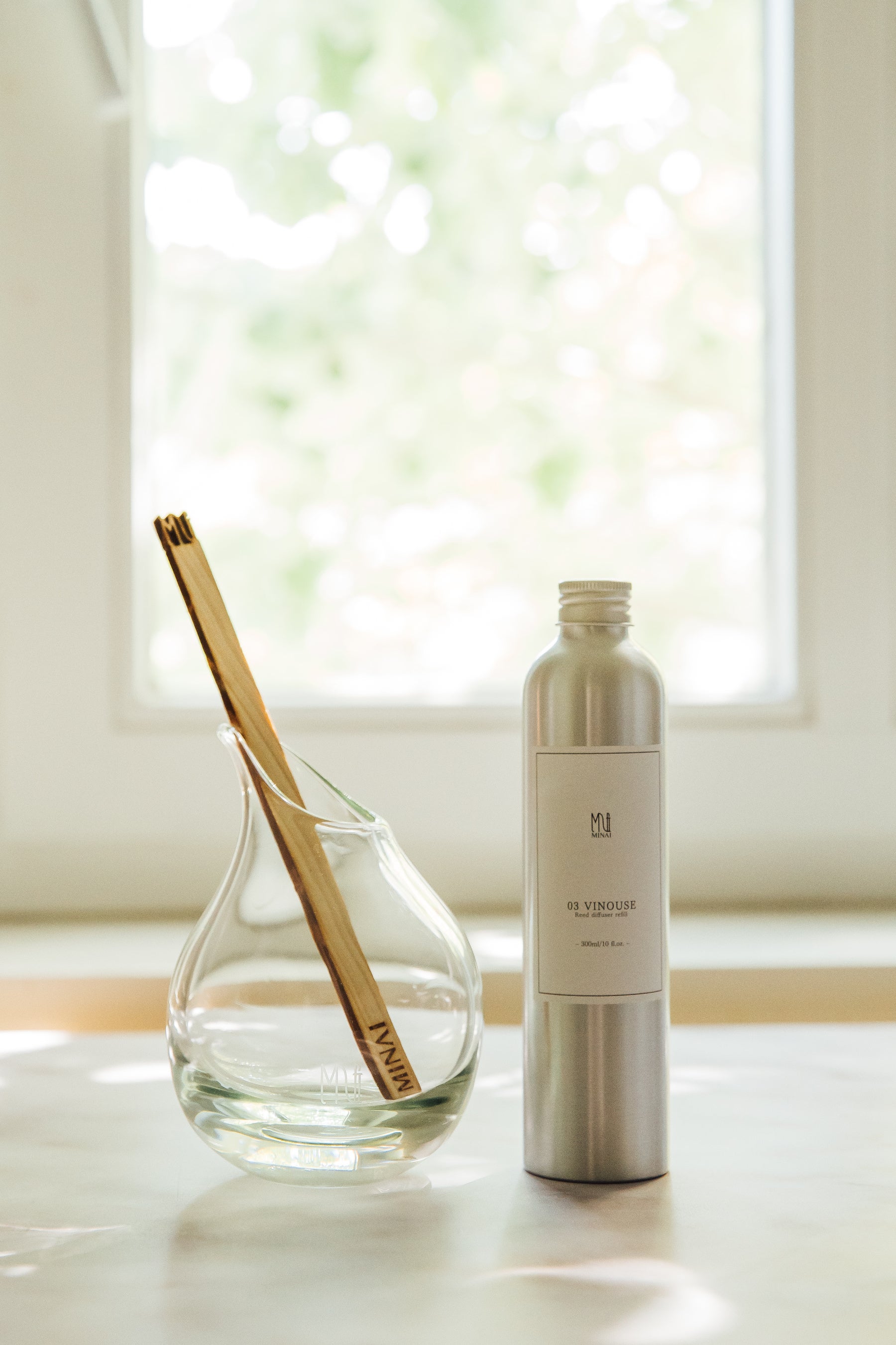 BROWN AROMA DIFFUSER