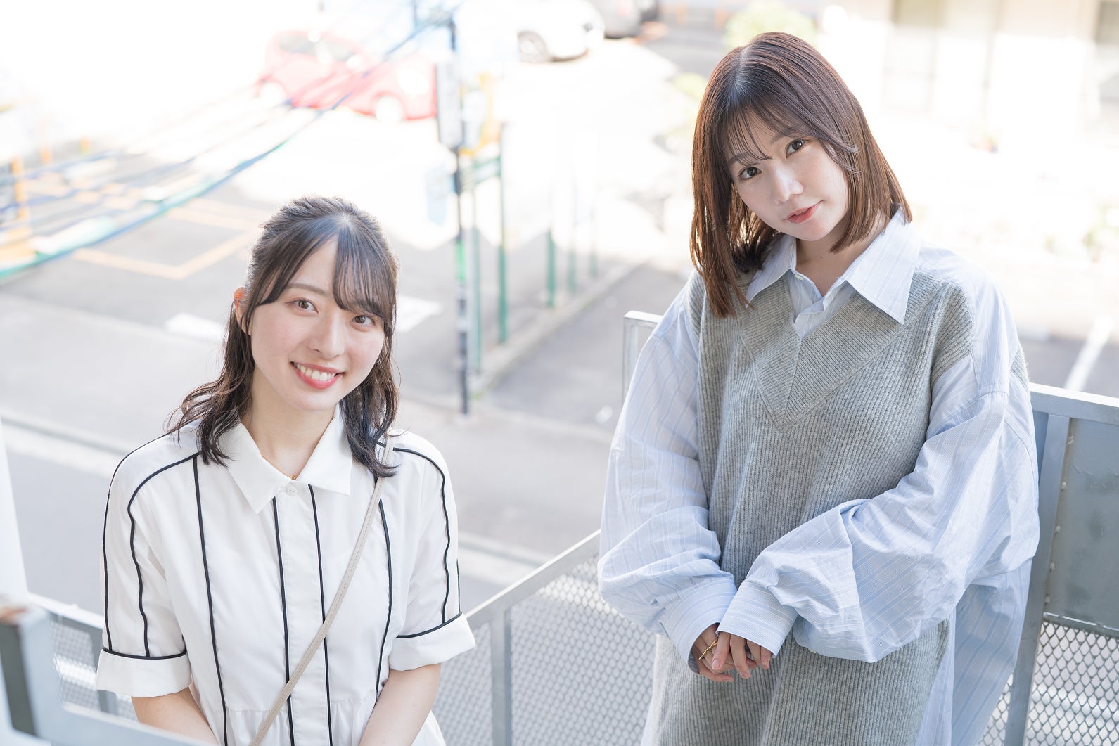 仲睦まじい二人のコラボレーション記念ポートレート (左)今村美月 (右)山内あいな