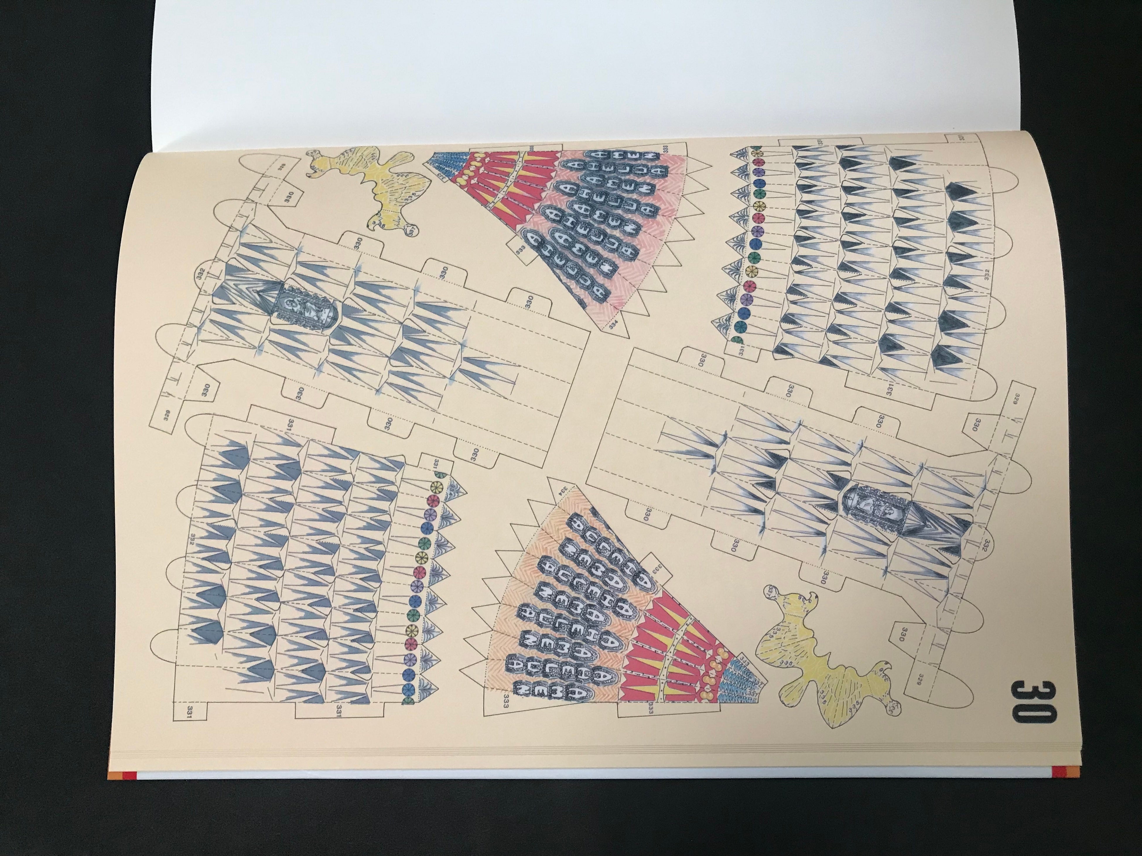 『ガウディ　サグラダ・ファミリア聖堂』サンプルページ（シート）