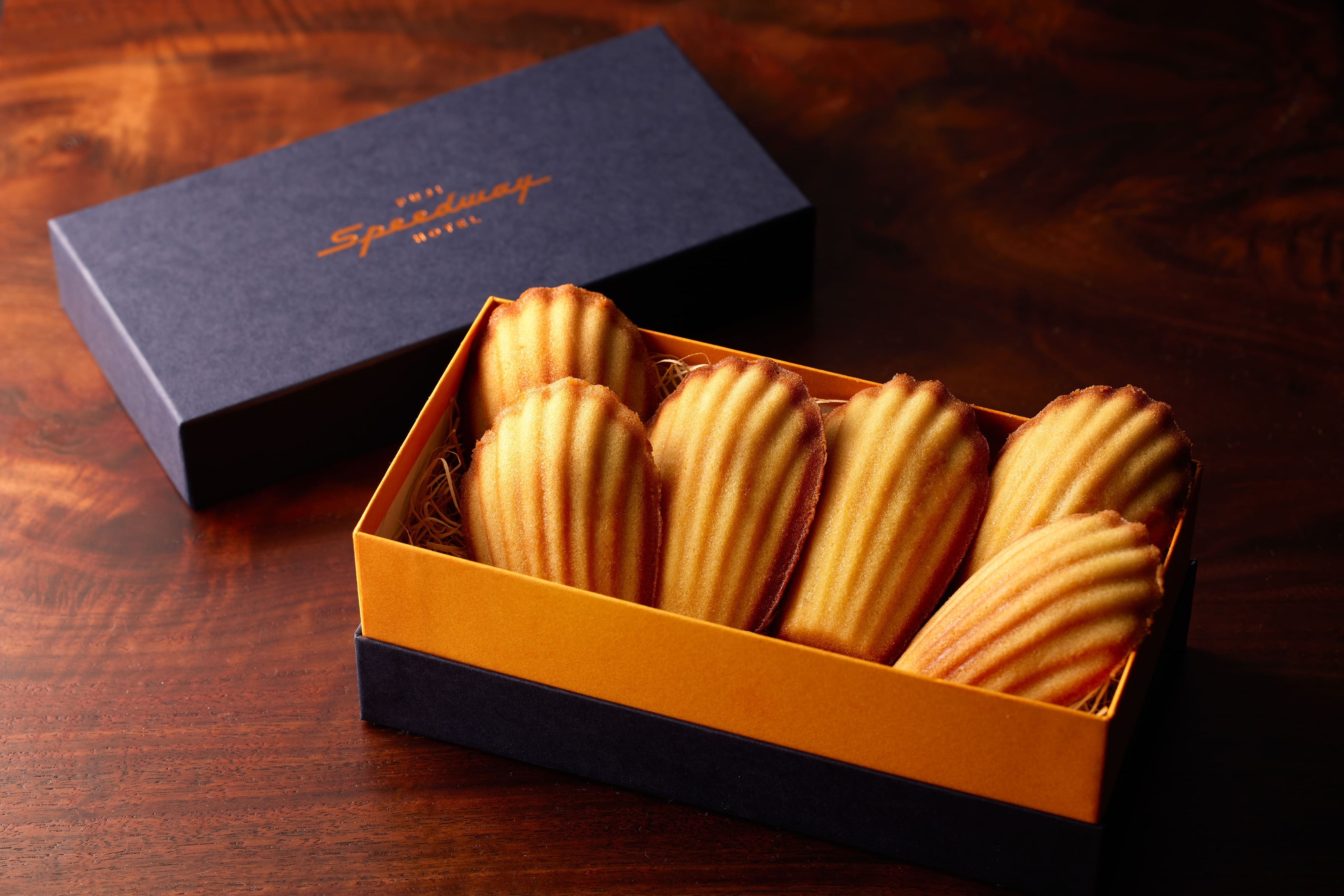 メープルマドレーヌ「Pont de Pierre」