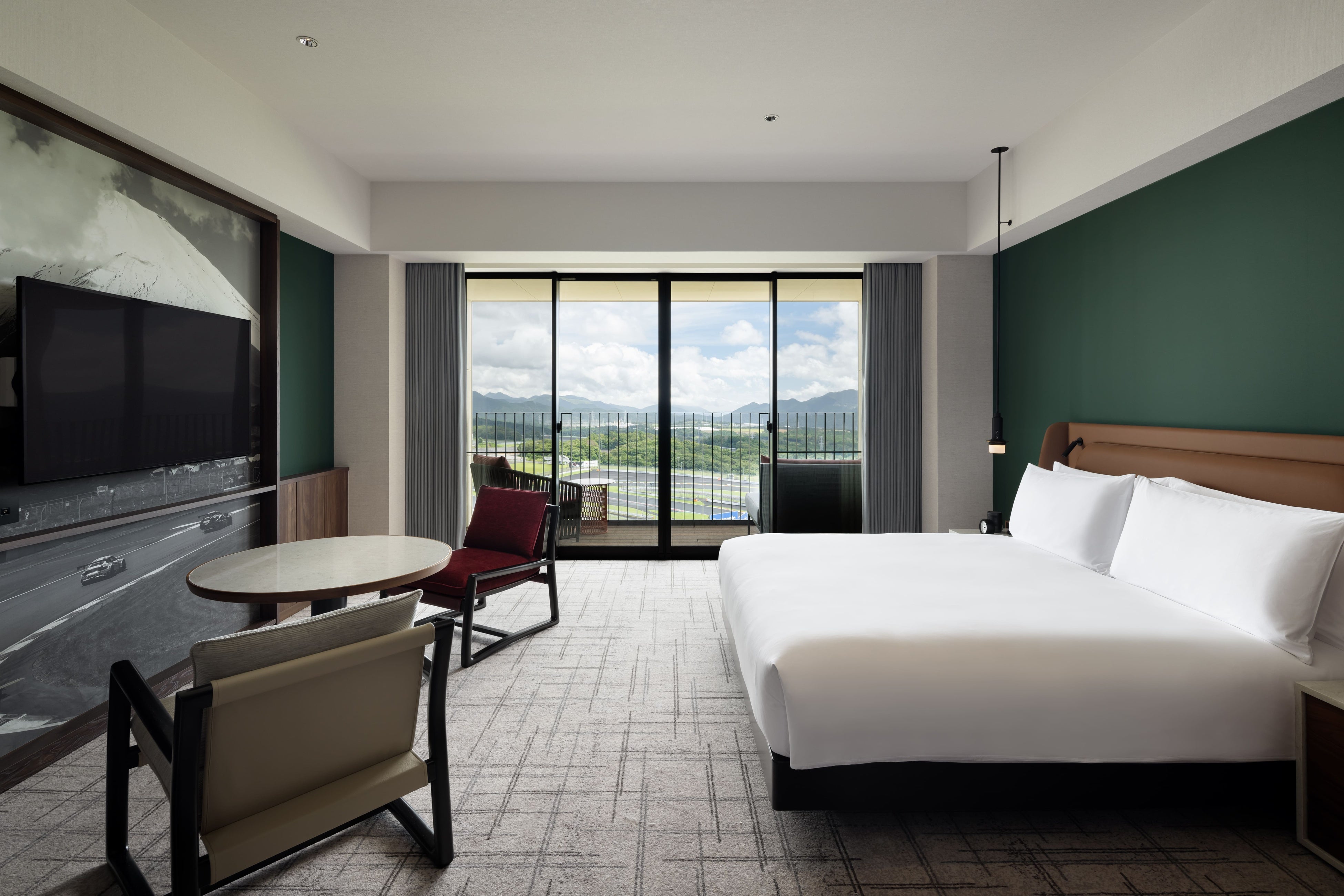 サーキットビューキングルーム