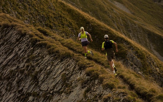 更なる軽量と推進力を追求したトレイルランニングシューズ「SYLAN 2」新たな提案 更なる軽量と推進力を追求したトレイルランニングシューズ「SYLAN 2」新たな提案