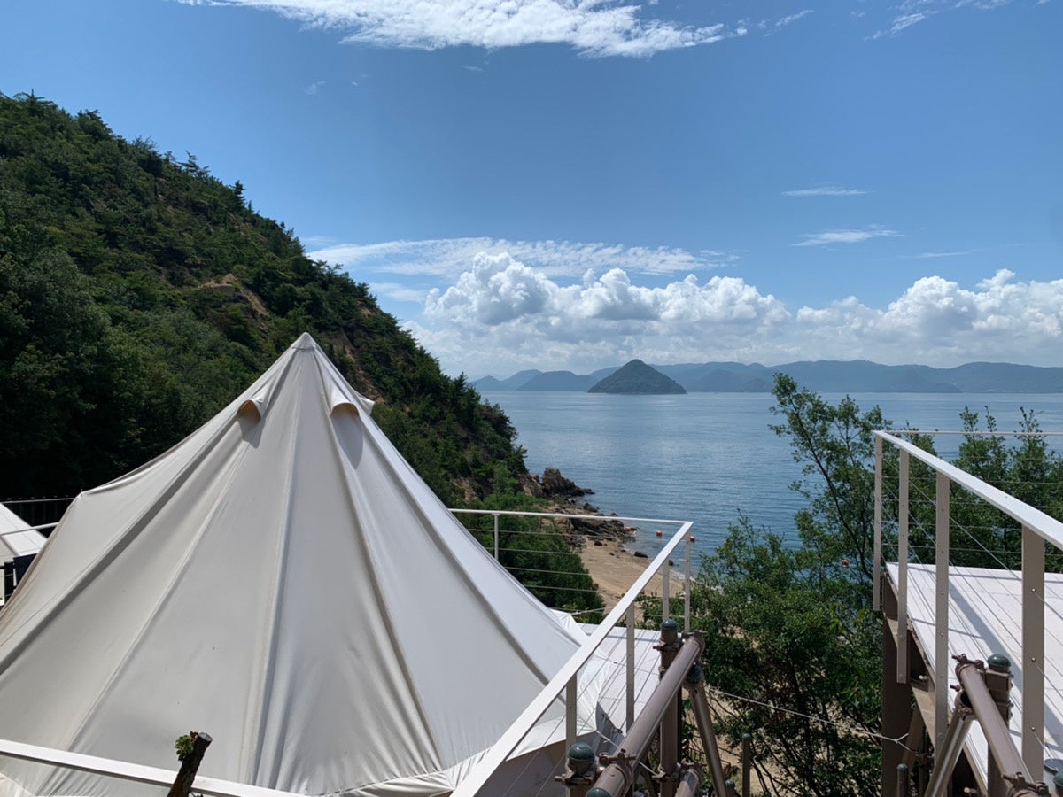 サイトの目前に浮かぶ大槌島