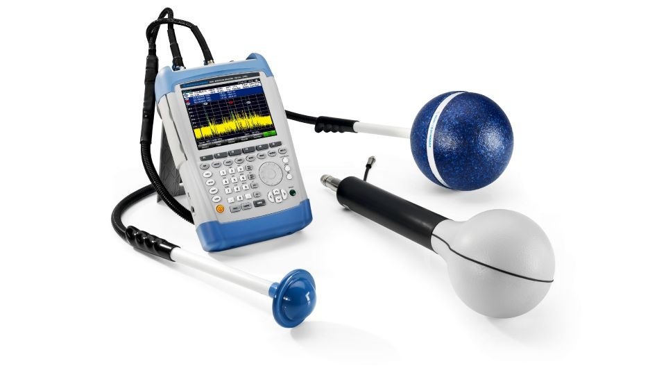 R&S TSEMF-B2E等方性アンテナを使えば、Wi-Fi 6Eや新しい5Gバンドを簡単かつ正確に評価できます。