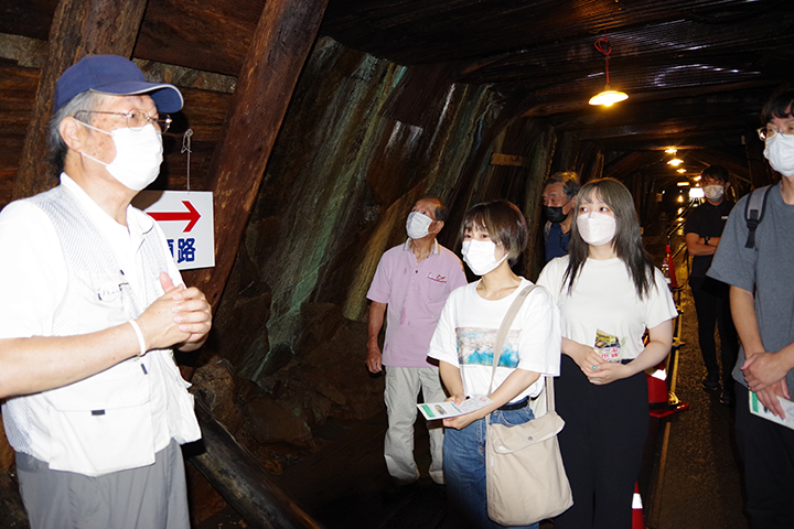 足尾銅山観光内にある「通洞坑」の中で学ばせて頂きました　2022年7月20日撮影（宇都宮大学）