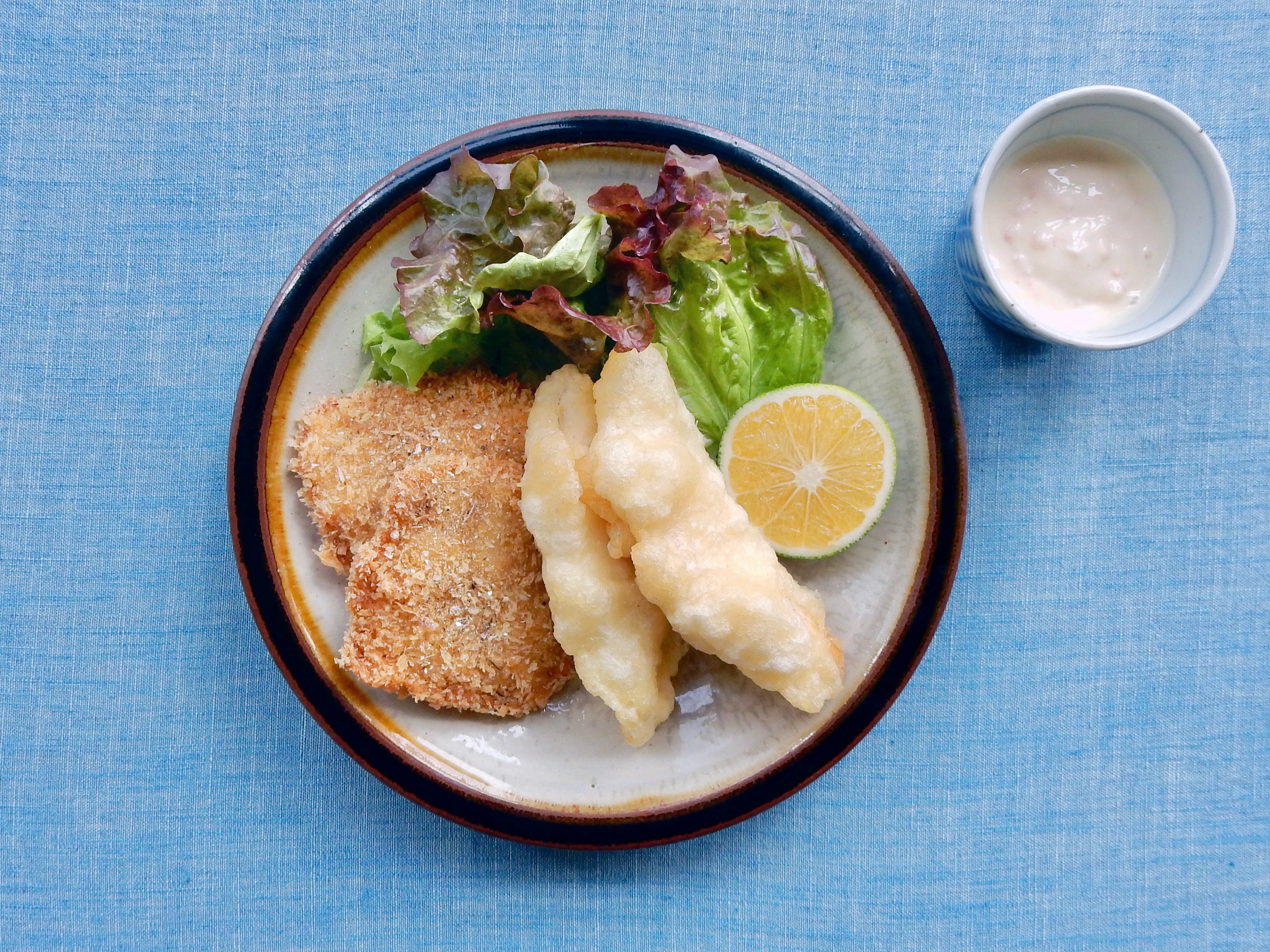 d47食堂で提供される「東京湾ミックスフライ」