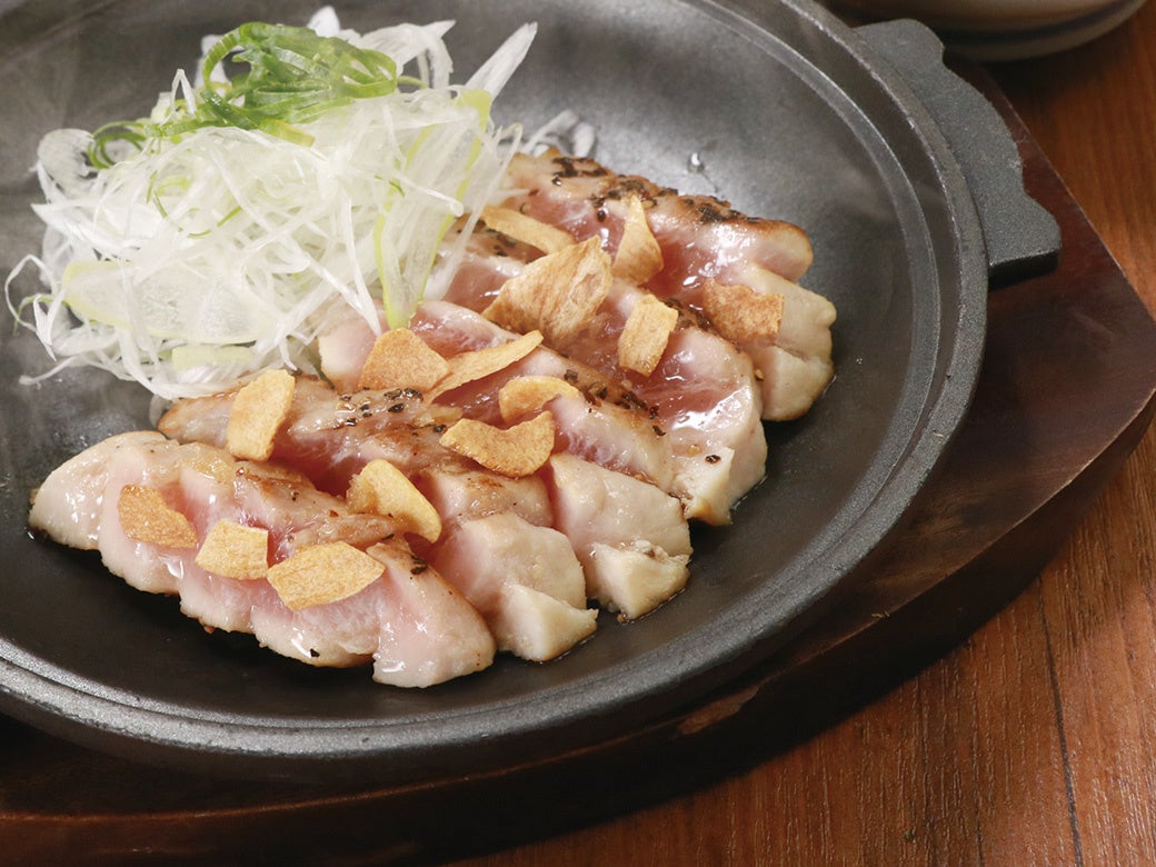 鮪ハラモのレアステーキ